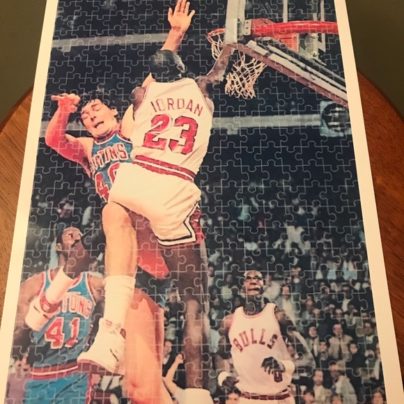 MICHAEL AIR JORDAN 8.5x11 BULLS VINTAGE GLOSSY PUZZLE DESIGN WALL/LOCKER POSTER! - Picture 2 of 4